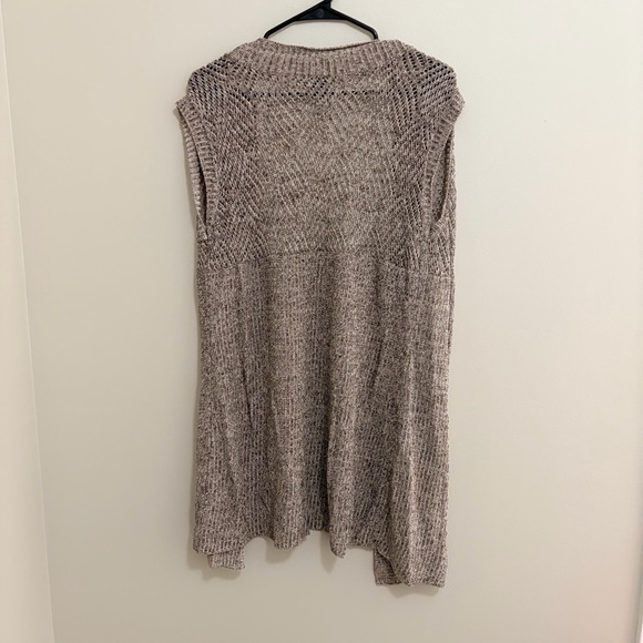 Chico’s Cozy Open-Front Cardigan Vest - Brown Womens size 2 - Picture 4 of 5